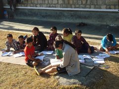 Children studying together (photo: SOS archives).