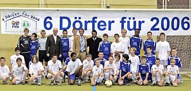 Portrait with two of the world