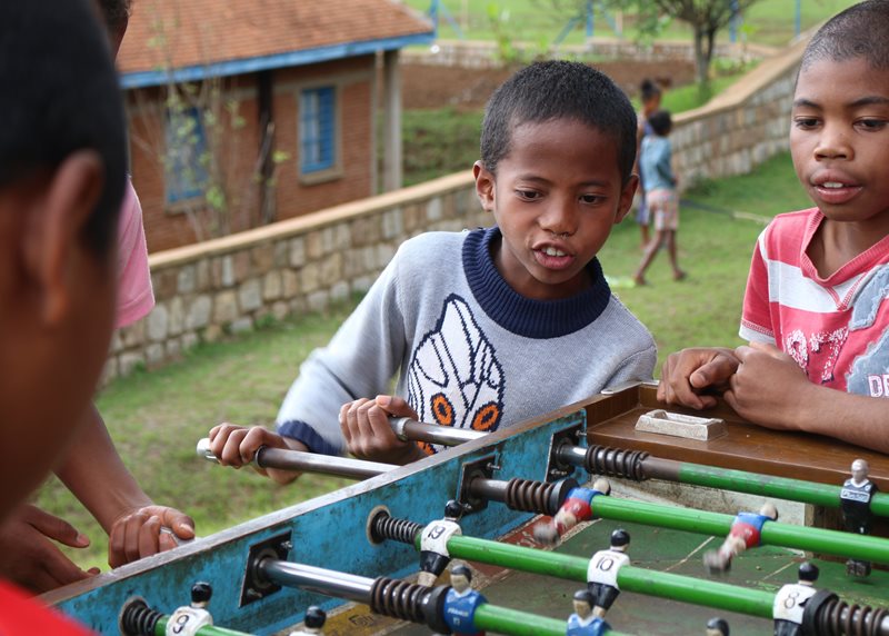 Children playing at the SOS Kindergarten (photo: SOS archives)