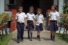 On the way to school (photo: SOS archives).