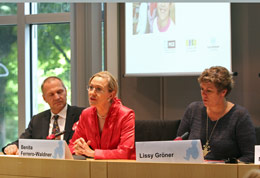 R. Pichler, Benita Ferrero-Waldner and Lissy Gröner - Photo: EP - European Parliament