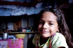 Smiling girl in Manaus (photo: P. Wittmann)